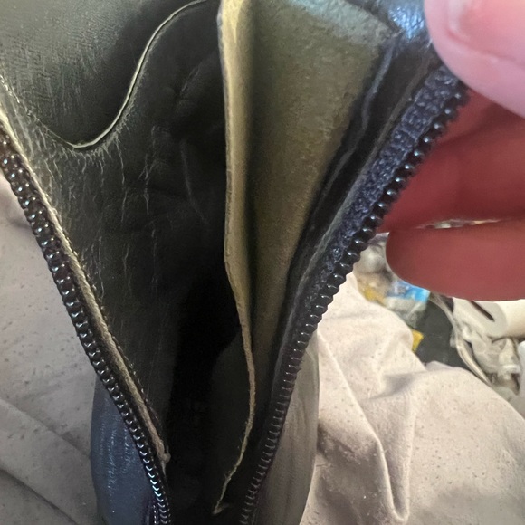 Stuart Weitzman ankle booties size 8 excellent condition - Picture 9 of 9